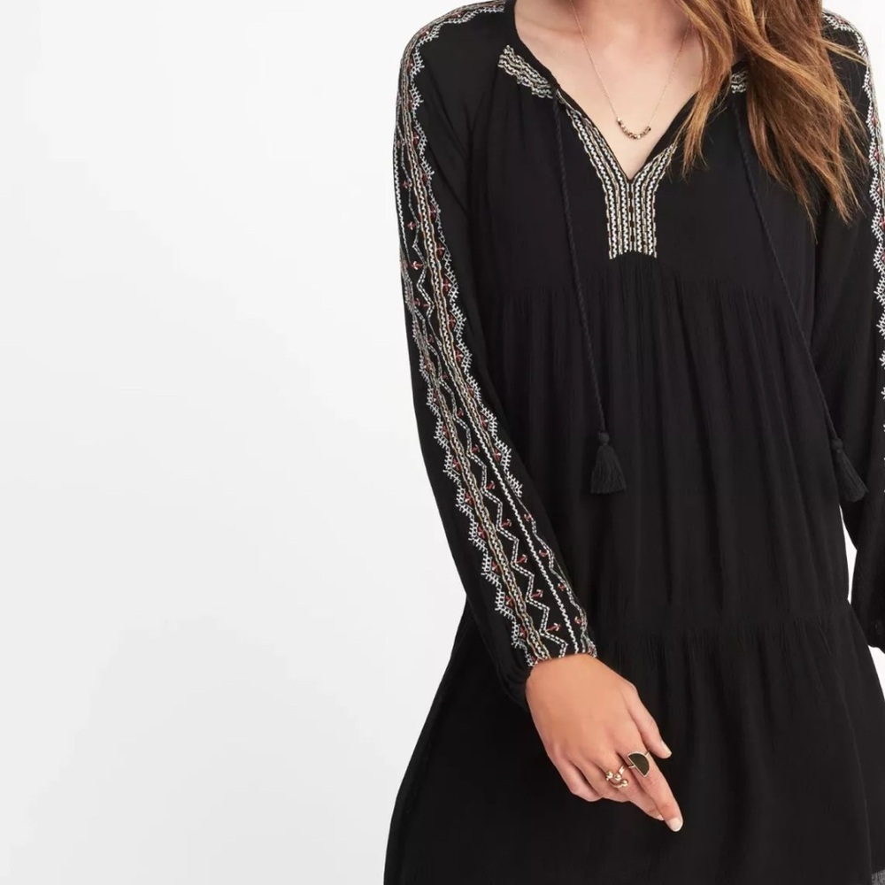 Old Navy Embroidered  Gauzy XXL Black Dress - Viscose - Picture 4 of 15